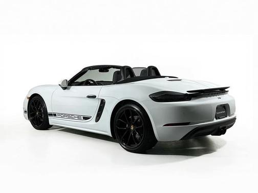 2024 Porsche 718 Boxster 