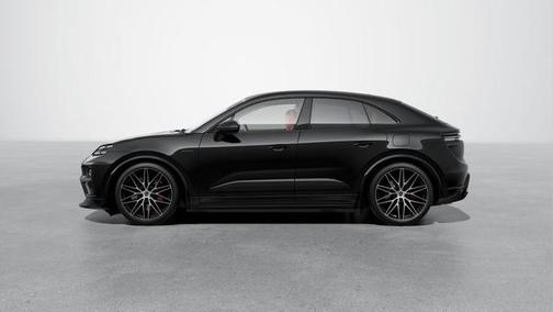 2025 Porsche Macan Turbo