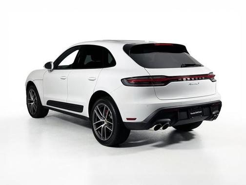 Carrara White Metallic 2023 Porsche Macan Macan