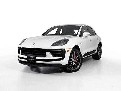 Carrara White Metallic 2023 Porsche Macan Macan
