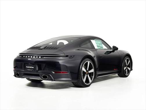 2025 Porsche 911 Carrera