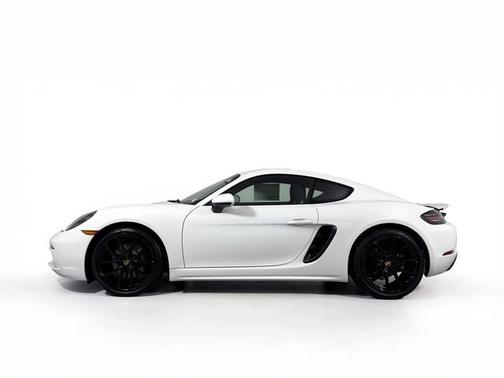 2025 Porsche 718 Cayman Style Edition