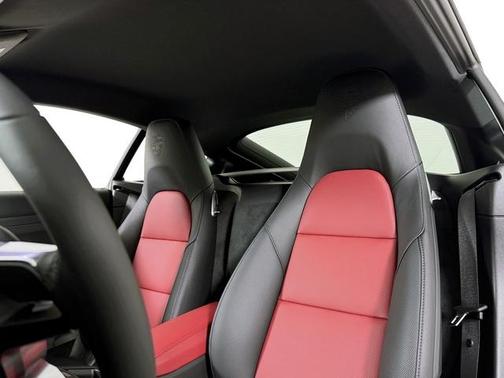 2025 Porsche 718 Cayman Style Edition