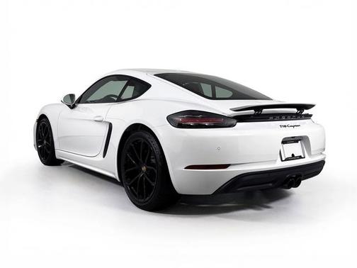 2025 Porsche 718 Cayman Style Edition