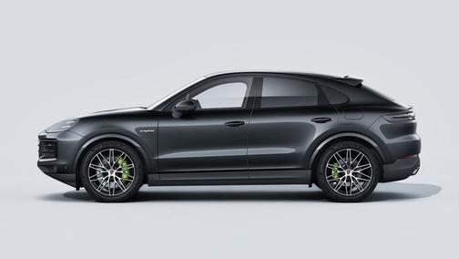 Chromite Black Metallic 2026 Porsche Cayenne Cayenne