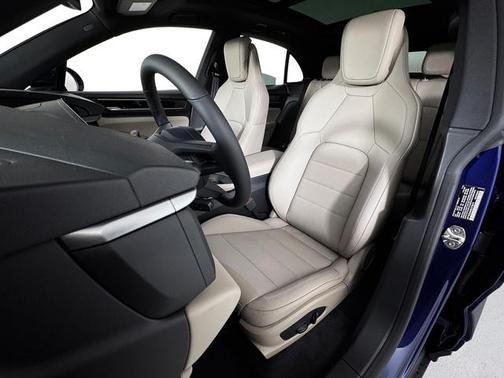 2025 Porsche Macan Electric