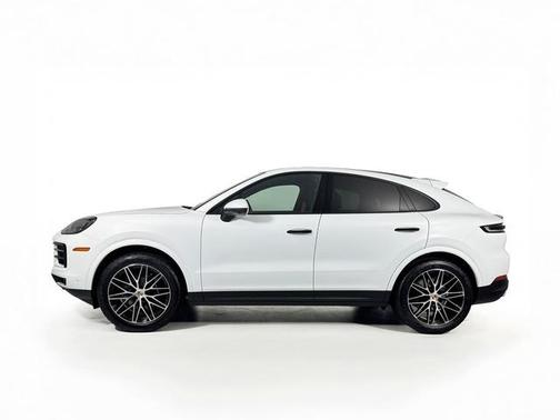 White 2025 Porsche Cayenne Cayenne