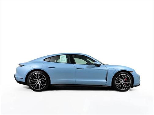 2022 Porsche Taycan 4S