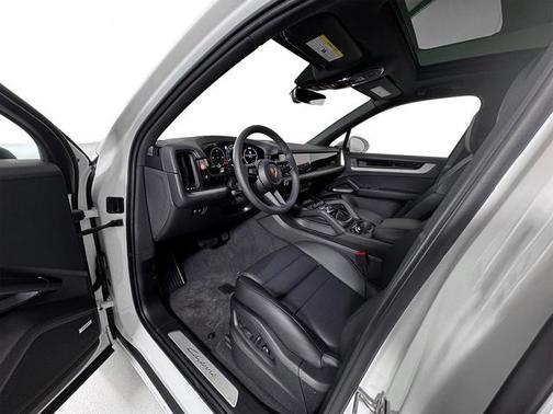2025 Porsche Cayenne Cayenne