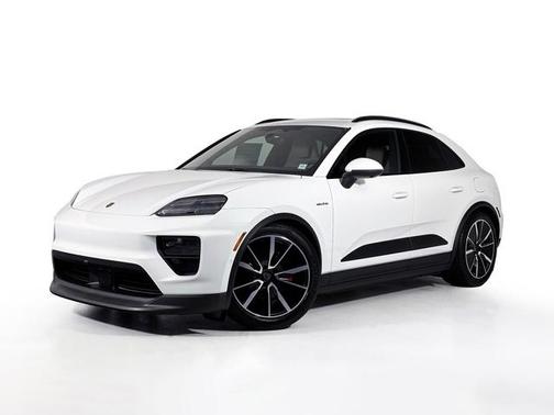 2025 Porsche Macan 4