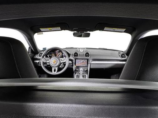 2025 Porsche 718 Cayman Style Edition