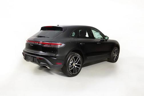 2023 Porsche Macan T