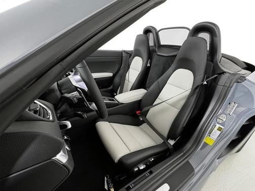 2025 Porsche 718 Boxster Style Edition