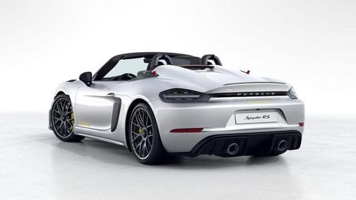 GT Silver Metallic 2025 Porsche 718 Spyder RS