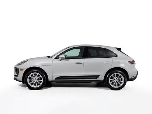 2025 Porsche Macan Macan