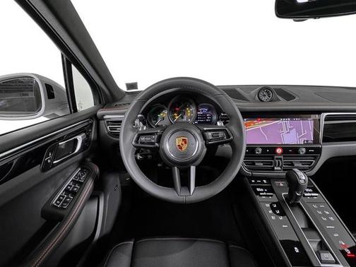 2025 Porsche Macan Macan