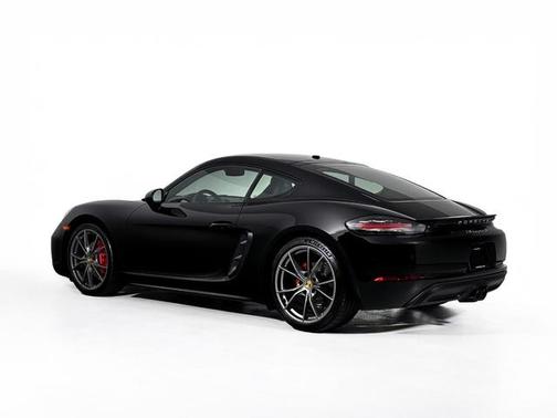 2025 Porsche 718 Cayman S