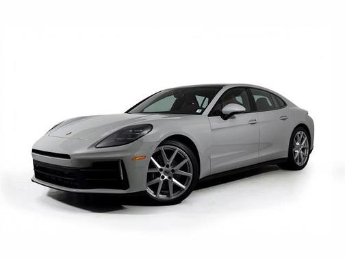 2026 Porsche Panamera 4