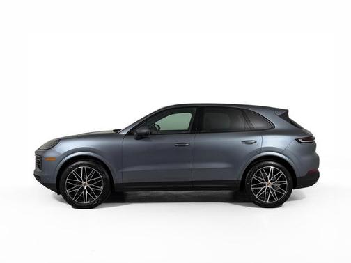 Vanadium Grey Metallic 2026 Porsche Cayenne Cayenne