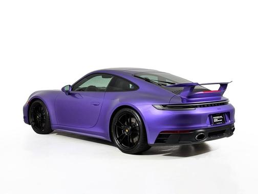 2024 Porsche 911 Carrera GTS