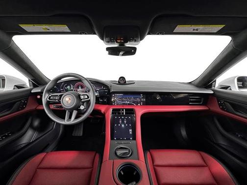 2025 Porsche Taycan GTS