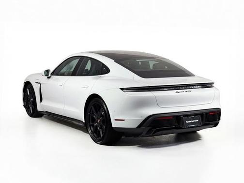 2025 Porsche Taycan GTS