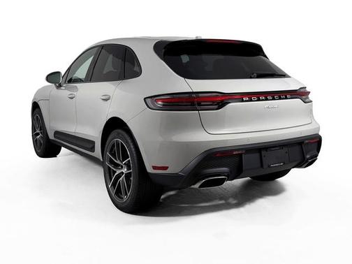 2026 Porsche Macan 