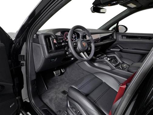 2025 Porsche Cayenne Cayenne GTS