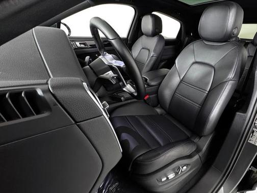 2021 Porsche Cayenne Coupe