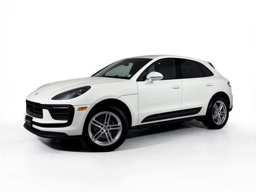2025 Porsche Macan T