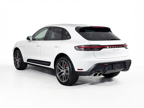 2025 Porsche Macan Macan S