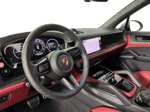 2026 Porsche Cayenne GTS