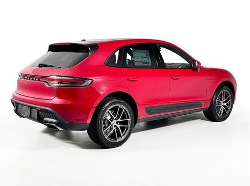 2025 Porsche Macan 