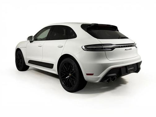 2026 Porsche Macan GTS