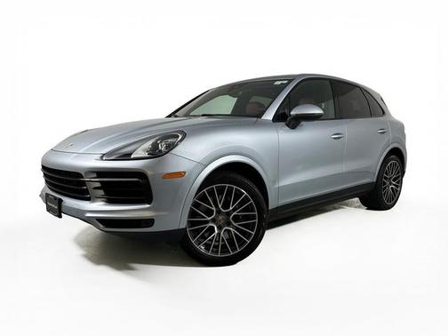 Dolomite Silver Metallic 2026 Porsche Cayenne Cayenne