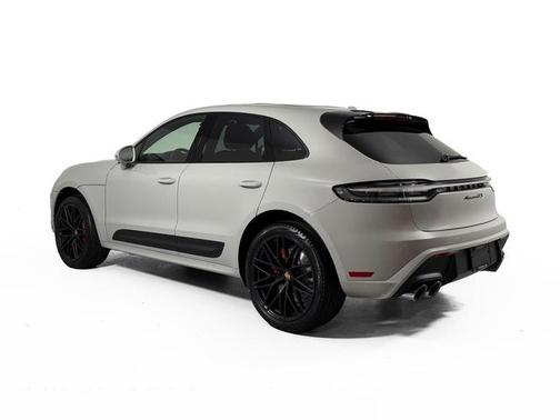 Chalk 2026 Porsche Macan Macan GTS