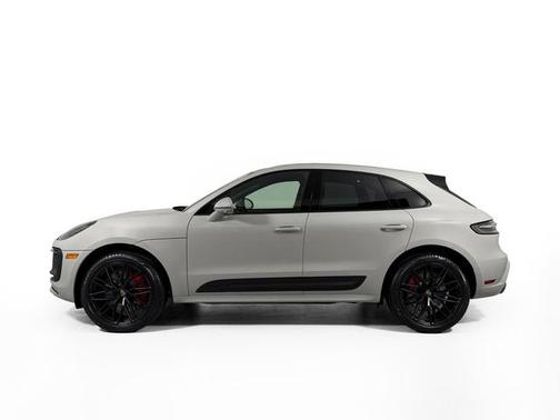 Chalk 2026 Porsche Macan Macan GTS