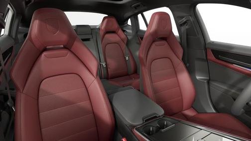 2026 Porsche Panamera 4