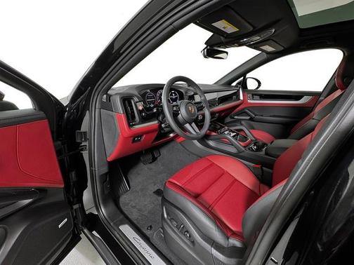 2026 Porsche Cayenne S