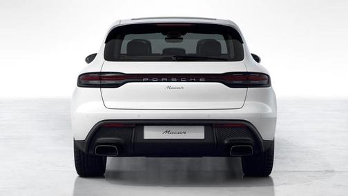 2026 Porsche Macan 