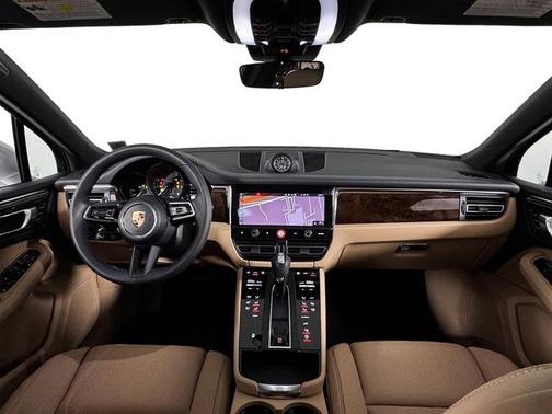 2025 Porsche Macan T