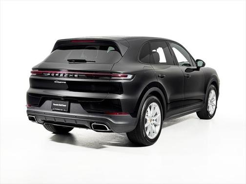 2024 Porsche Cayenne