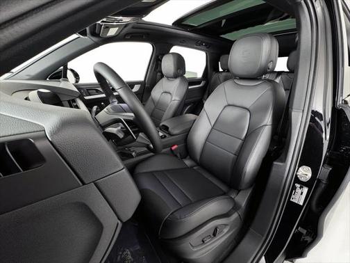 2024 Porsche Cayenne