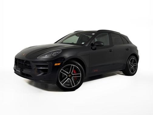 Jet Black Metallic 2021 Porsche Macan Macan GTS