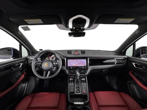 2022 Porsche Macan Base