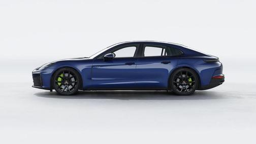 2026 Porsche Panamera 4S