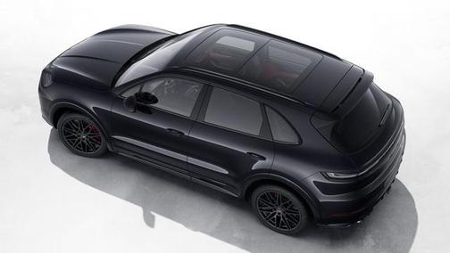 2025 Porsche Cayenne GTS