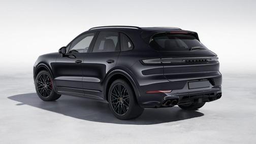 2025 Porsche Cayenne GTS