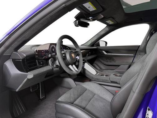 2026 Porsche Taycan Turbo GT