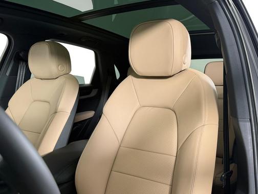 2025 Porsche Cayenne E-Hybrid